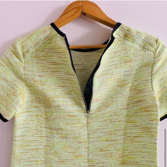 Wilfred Aritzia Palais Neon Green Yellow Textured T-Shirt Top - Picture 10 of 15